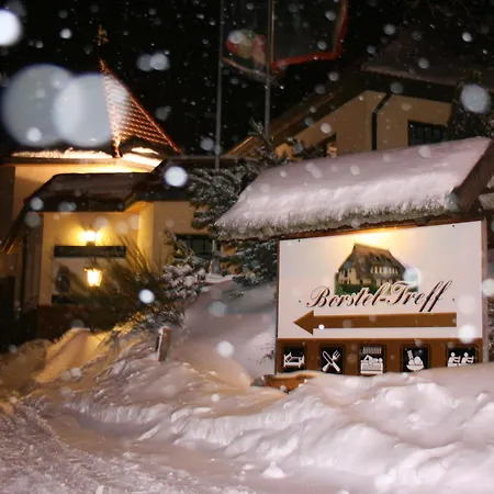 Kur-& Borstel - Treff 4*