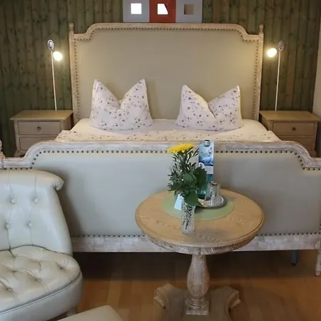 Kur-& Borstel - Treff Hotel 4*