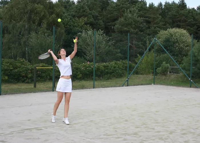 Kur-& Borstel - Treff 4*