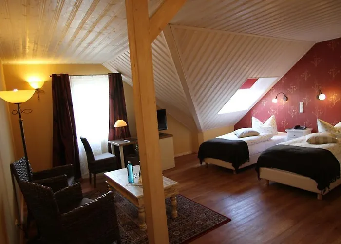 Kur-& Borstel - Treff 4*