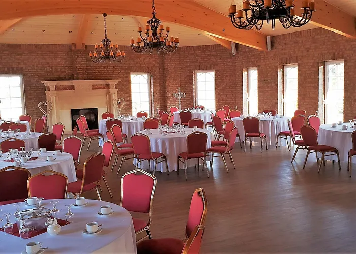 Kur-& Borstel - Treff מלון Dabel