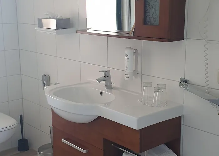 Kur-& Borstel - Treff Hotel