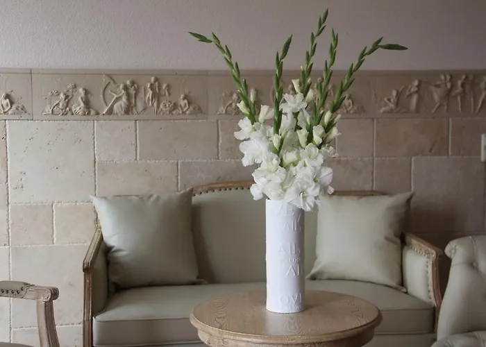 Kur-& Borstel - Treff Hotel